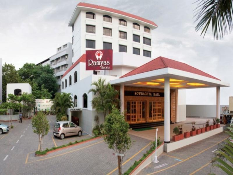 Ramyas Hotels Tiruchirappalli Esterno foto